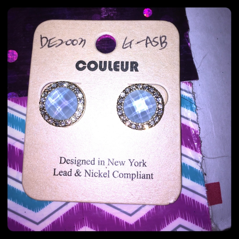 Light Blue Couleur Studs